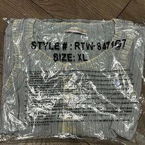 Zenana Outfitters Blue/Gray Ribbed Tank